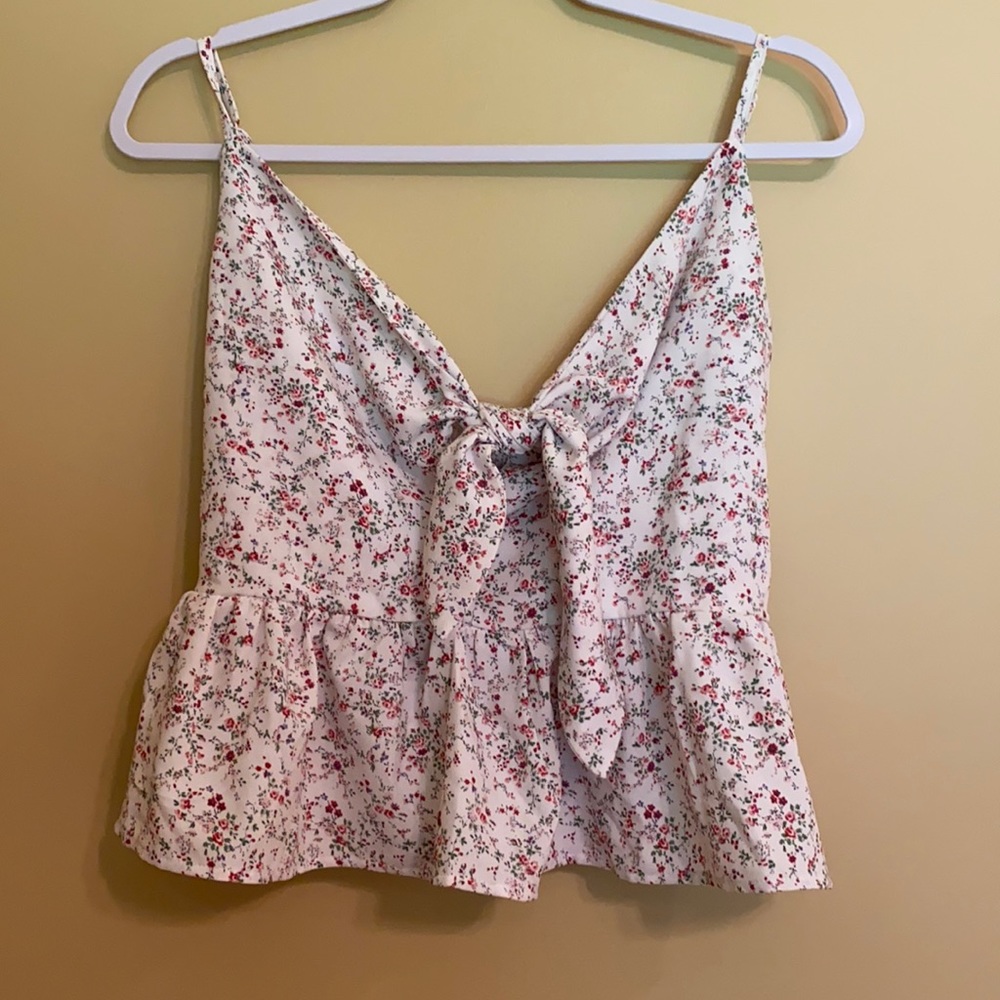 Floral crop top with keyhole and tie front